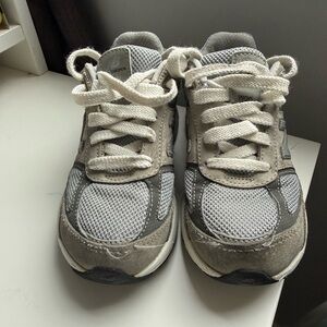 New Balance Kids' 990 Gray